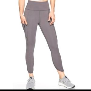 Athleta leggings All In Capri Crop Gray Small